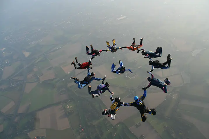 Content NPO Fallschirmspringer