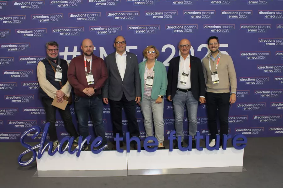 Directions EMEA 2025 RIB Cosinus Team